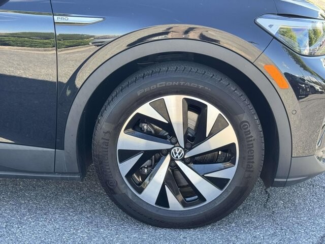 2023 Volkswagen ID.4 in Winchester, VA 22602 - 18136357 7
