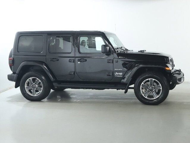 2021 Jeep Wrangler in Bedford, OH 44146 - 18136365 11