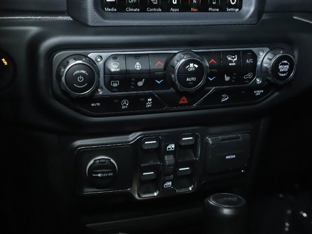 2021 Jeep Wrangler in Bedford, OH 44146 - 18136365 26