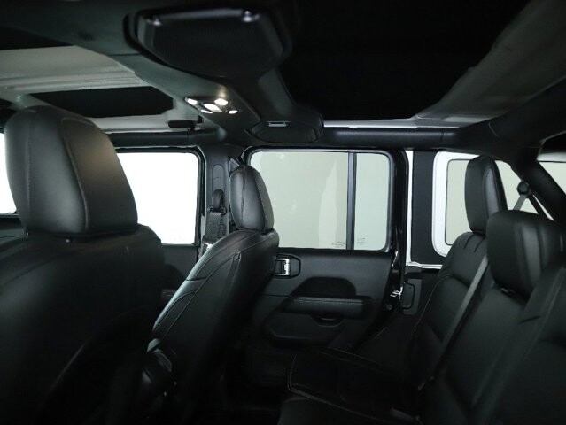 2021 Jeep Wrangler in Bedford, OH 44146 - 18136365 15