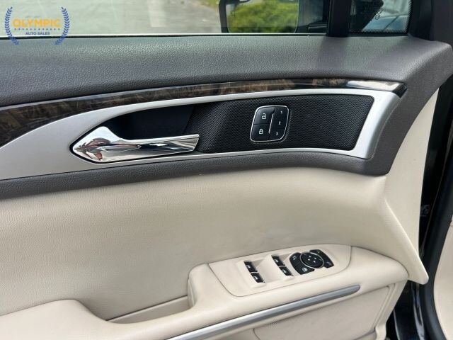 2016 Lincoln MKZ in Decatur, GA 30032 - 18136366 32