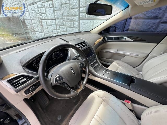2016 Lincoln MKZ in Decatur, GA 30032 - 18136366 20