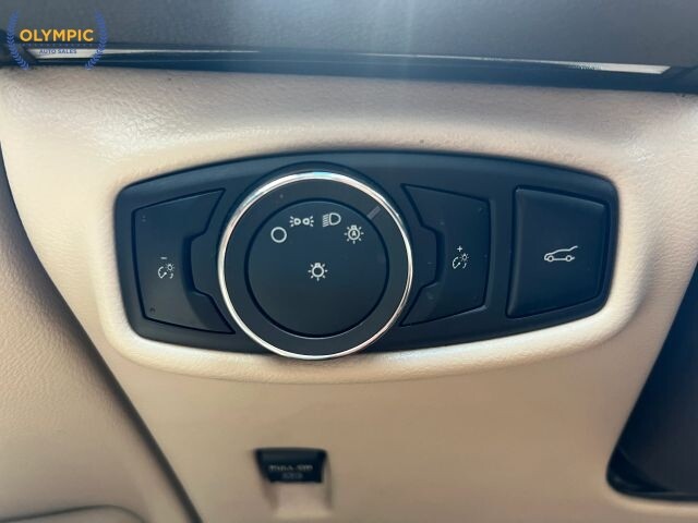 2016 Lincoln MKZ in Decatur, GA 30032 - 18136366 35