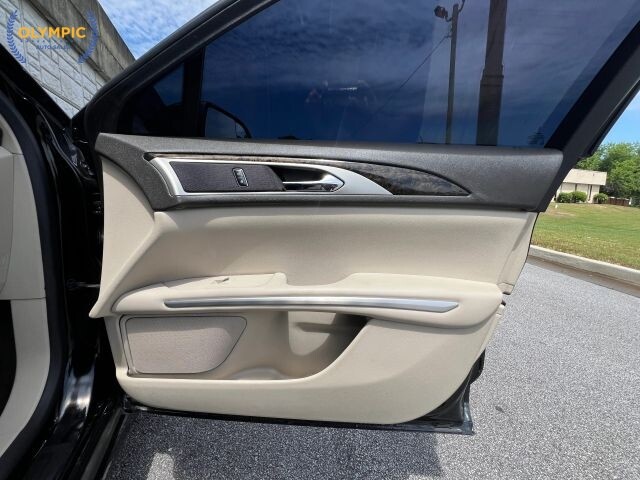2016 Lincoln MKZ in Decatur, GA 30032 - 18136366 44