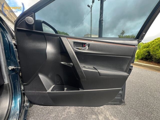 2019 Toyota Corolla in Decatur, GA 30032 - 18136367 41