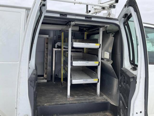 2019 Chevrolet Express 2500 in Blauvelt, NY 10913 - 18136371 12