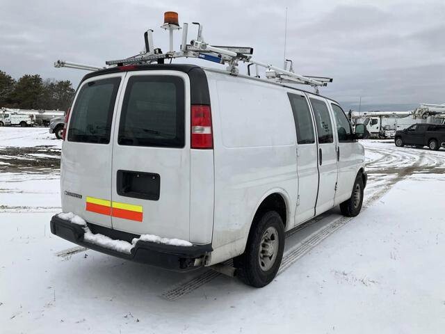 2019 Chevrolet Express 2500 in Blauvelt, NY 10913 - 18136371 6
