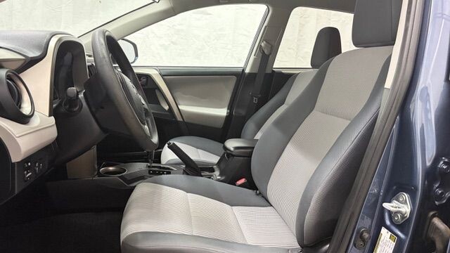 2014 Toyota RAV4 in Austell, GA 30168 - 18136377 12