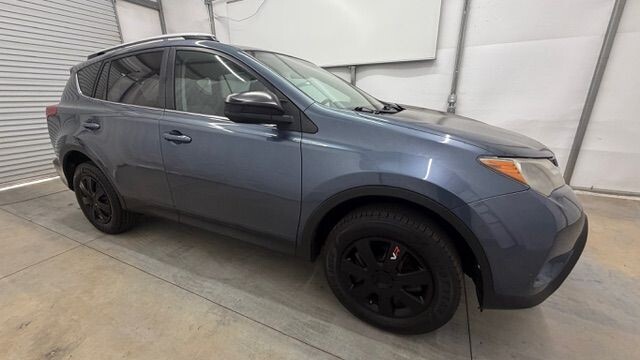 2014 Toyota RAV4 in Austell, GA 30168 - 18136377 8
