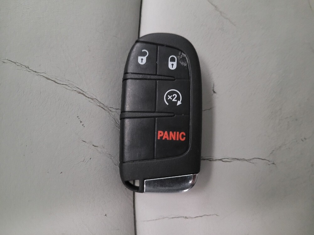 2015 Jeep Renegade in Torrance, CA 90504 - 18136384 32