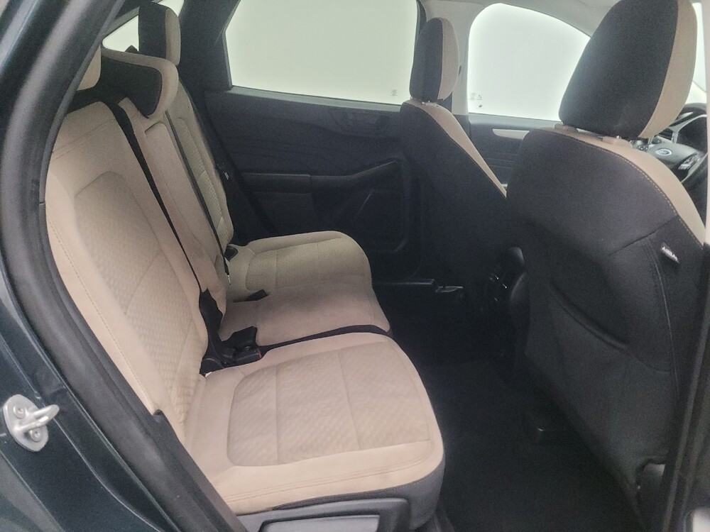 2022 Ford Escape in Torrance, CA 90504 - 18136387 19