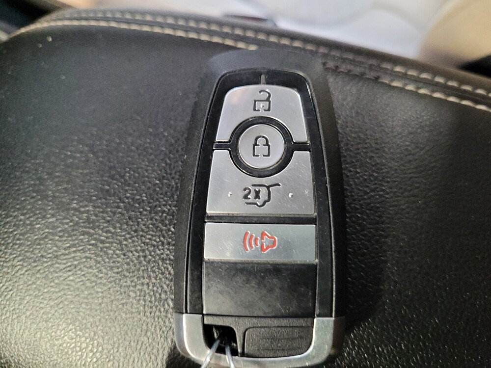 2022 Ford Escape in Torrance, CA 90504 - 18136387 32