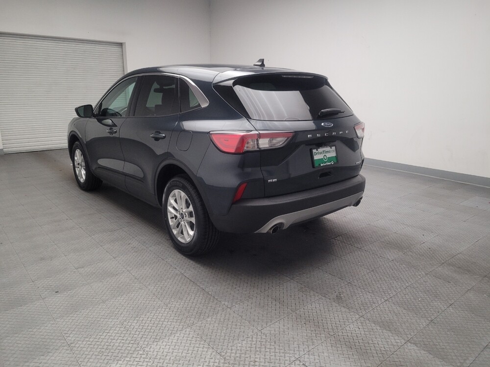 2022 Ford Escape in Torrance, CA 90504 - 18136387 5