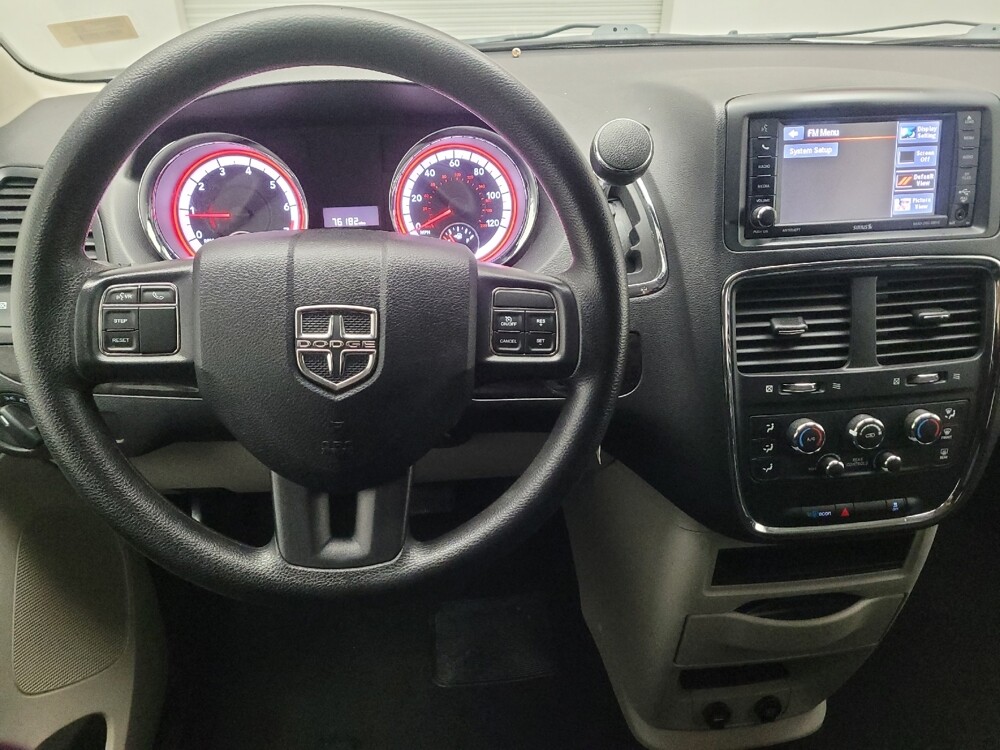 2019 Dodge Grand Caravan in Phoenix, AZ 85022 - 18136388 22
