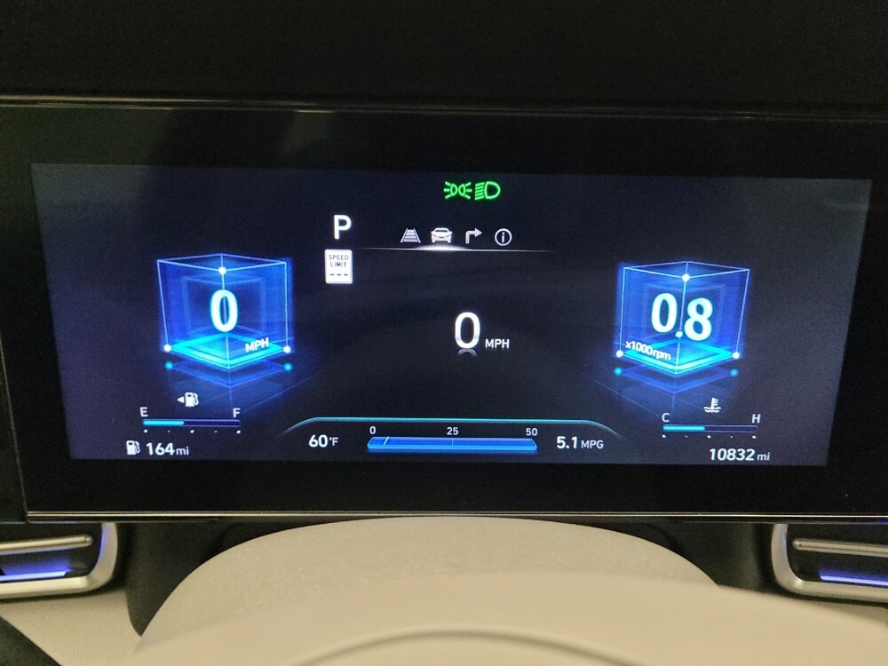 2025 Hyundai Elantra in Riverside, CA 92504 - 18136389 23