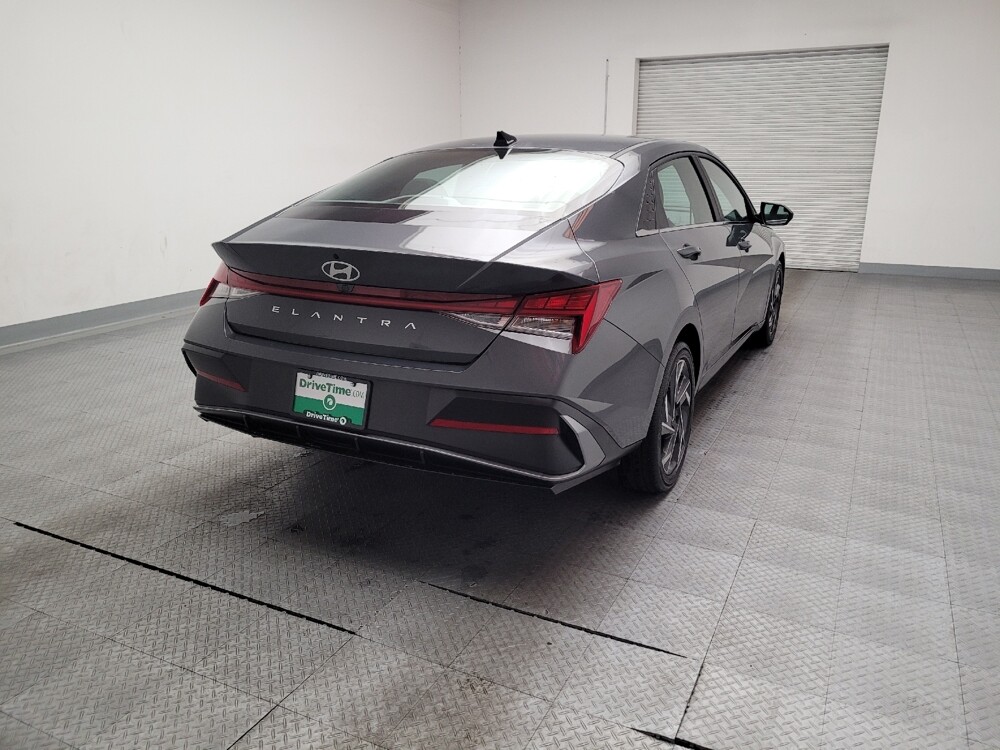 2025 Hyundai Elantra in Riverside, CA 92504 - 18136389 7
