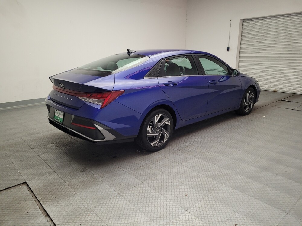 2025 Hyundai Elantra in Riverside, CA 92504 - 18136390 9