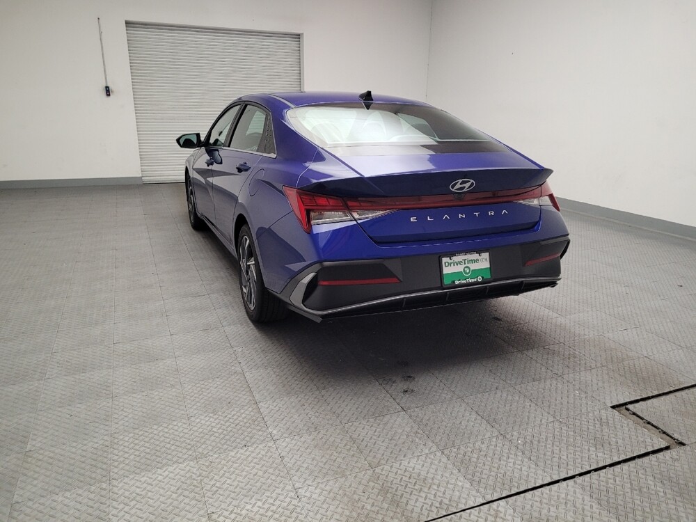 2025 Hyundai Elantra in Riverside, CA 92504 - 18136390 6
