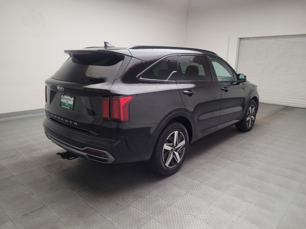 2021 Kia Sorento in Downey, CA 90241 - 18136393 9