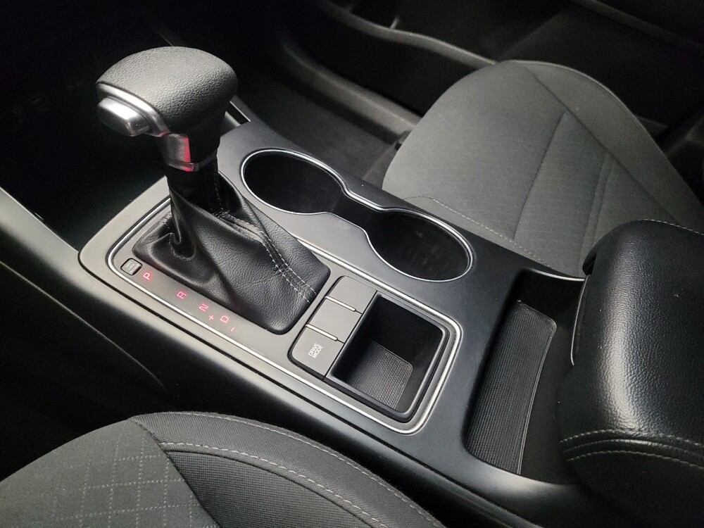 2019 Kia Sorento in Montclair, CA 91763 - 18136395 26