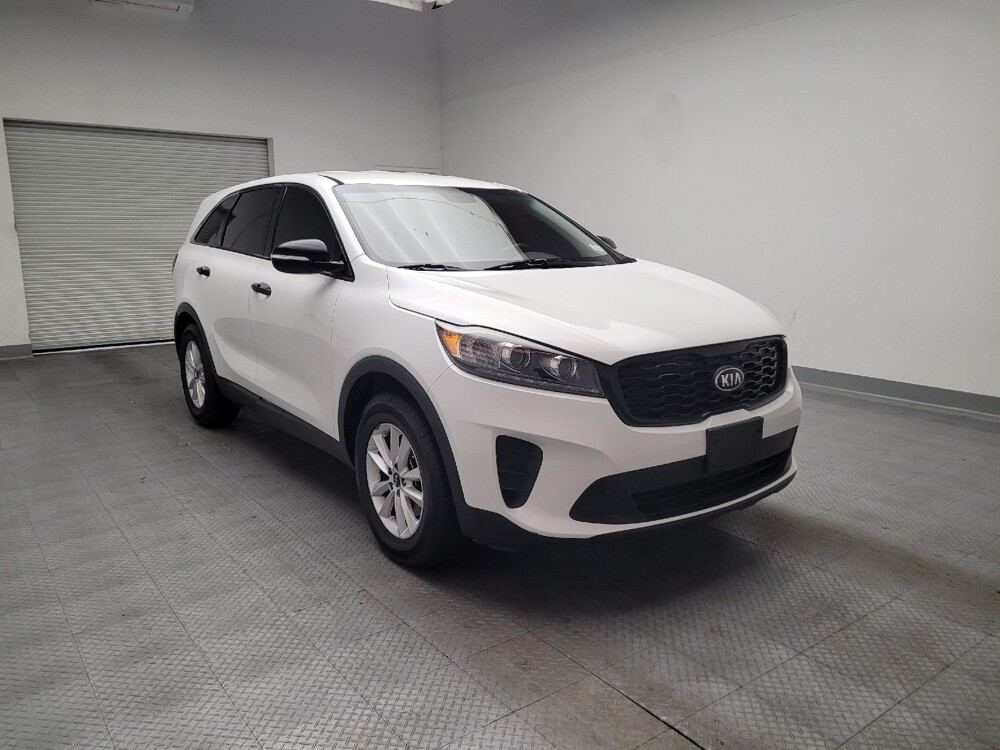 2019 Kia Sorento in Montclair, CA 91763 - 18136395 13