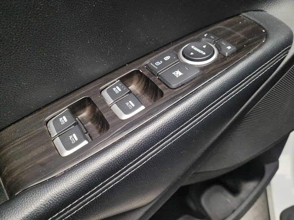 2019 Kia Sorento in Montclair, CA 91763 - 18136395 27