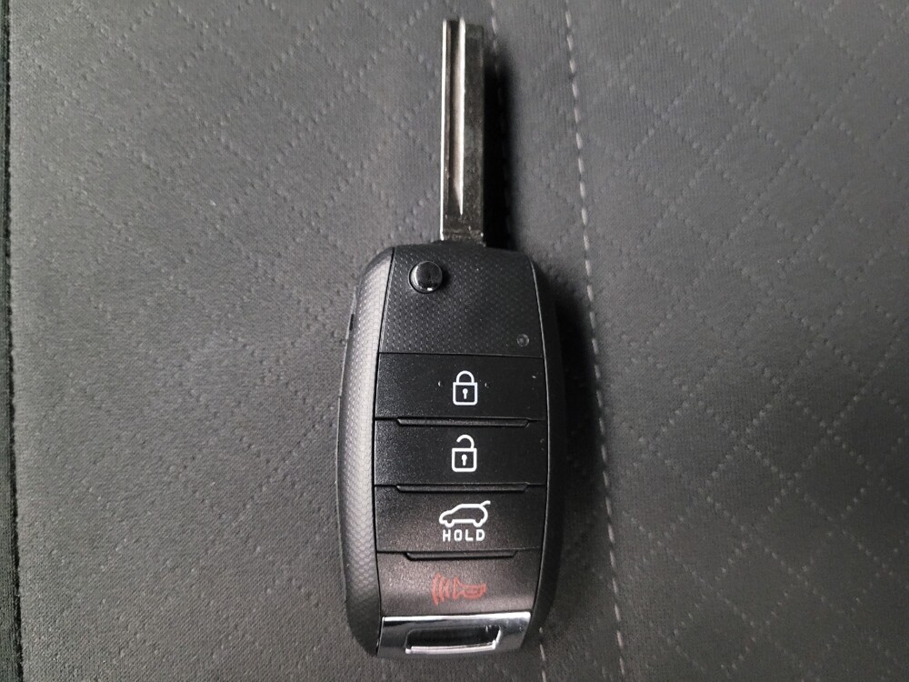 2019 Kia Sorento in Montclair, CA 91763 - 18136395 32