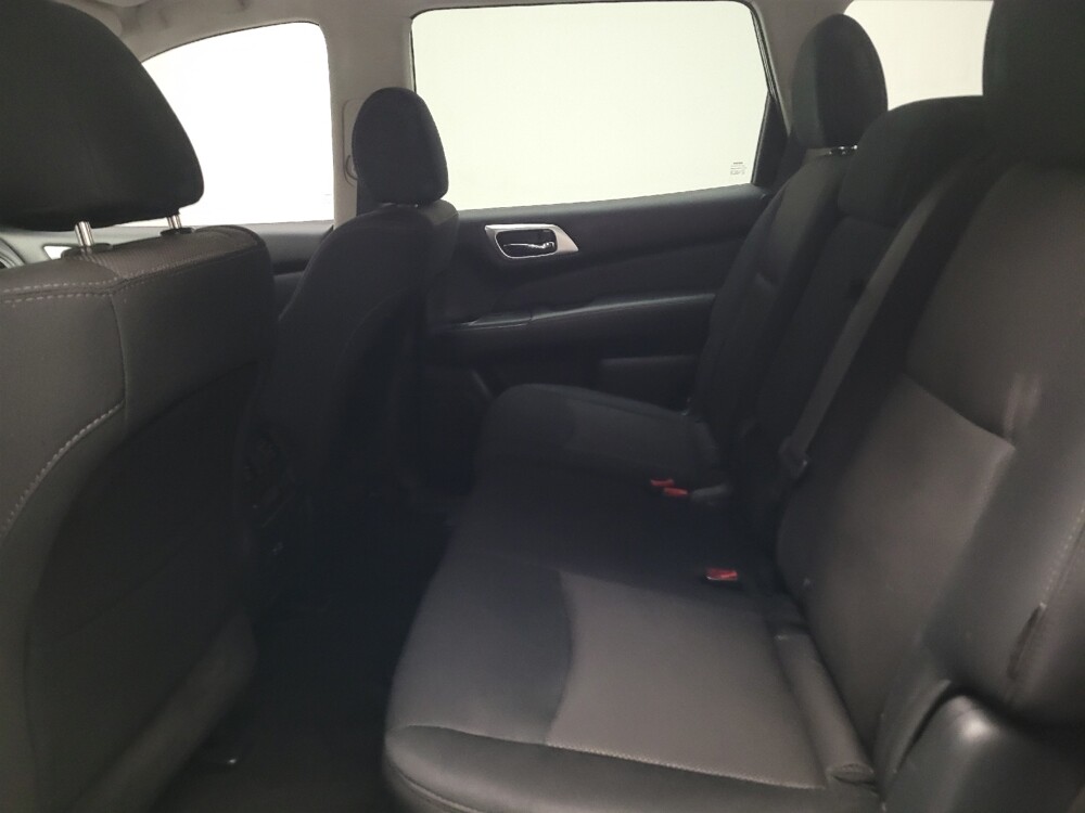 2020 Nissan Pathfinder in Torrance, CA 90504 - 18136397 18