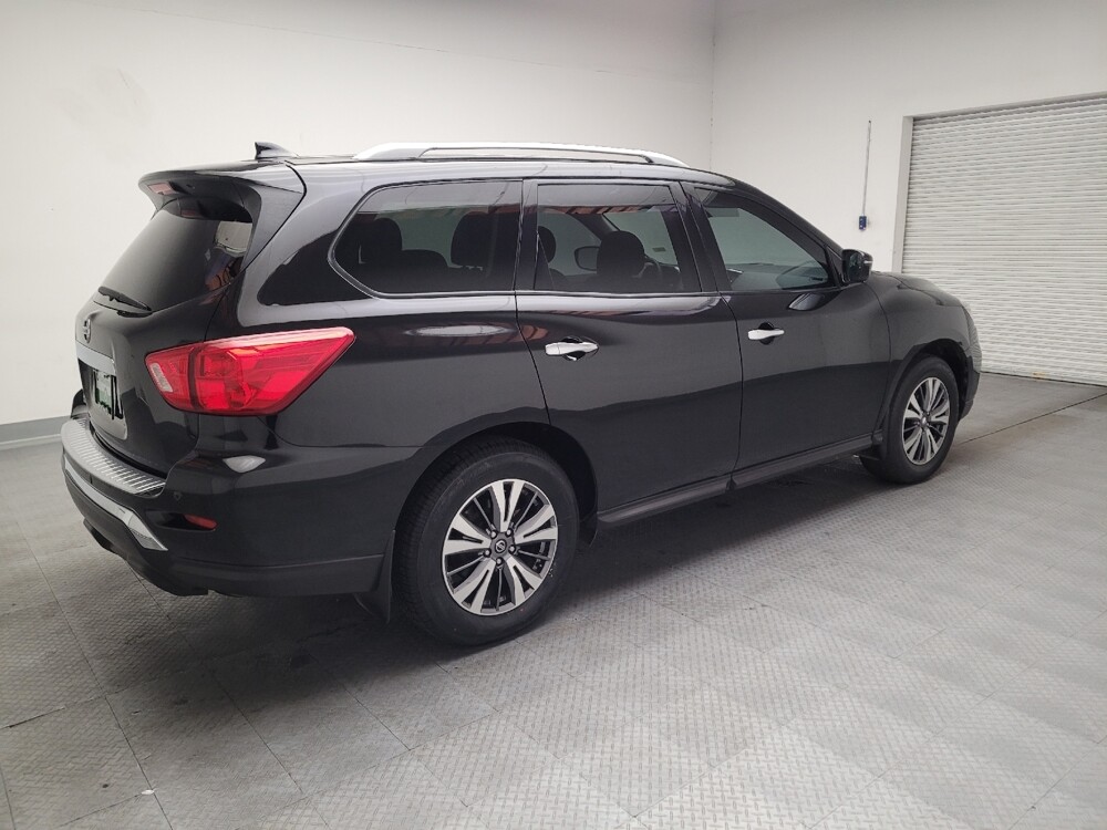 2020 Nissan Pathfinder in Torrance, CA 90504 - 18136397 10