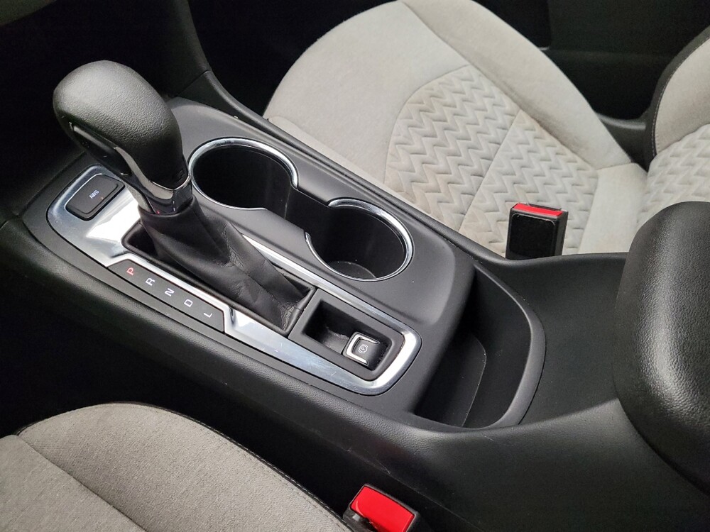 2024 Chevrolet Equinox in Montclair, CA 91763 - 18136398 26