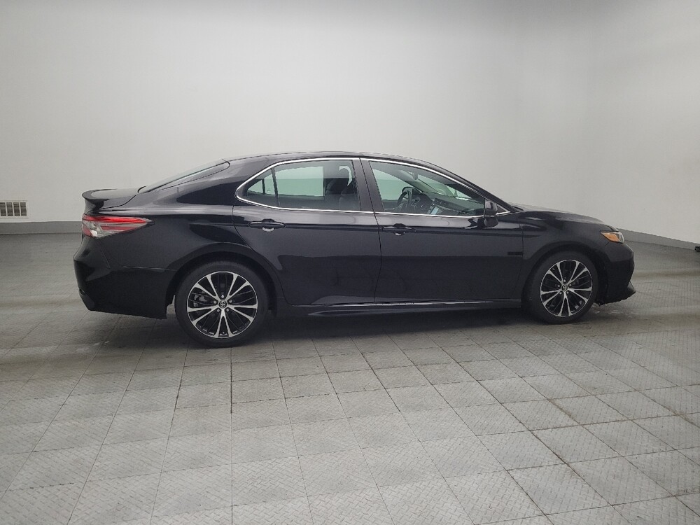 2018 Toyota Camry in Chattanooga, TN 37421 - 18136415 10