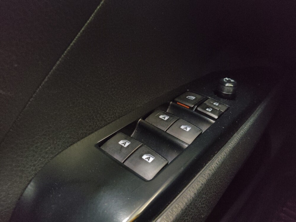2018 Toyota Camry in Chattanooga, TN 37421 - 18136415 27