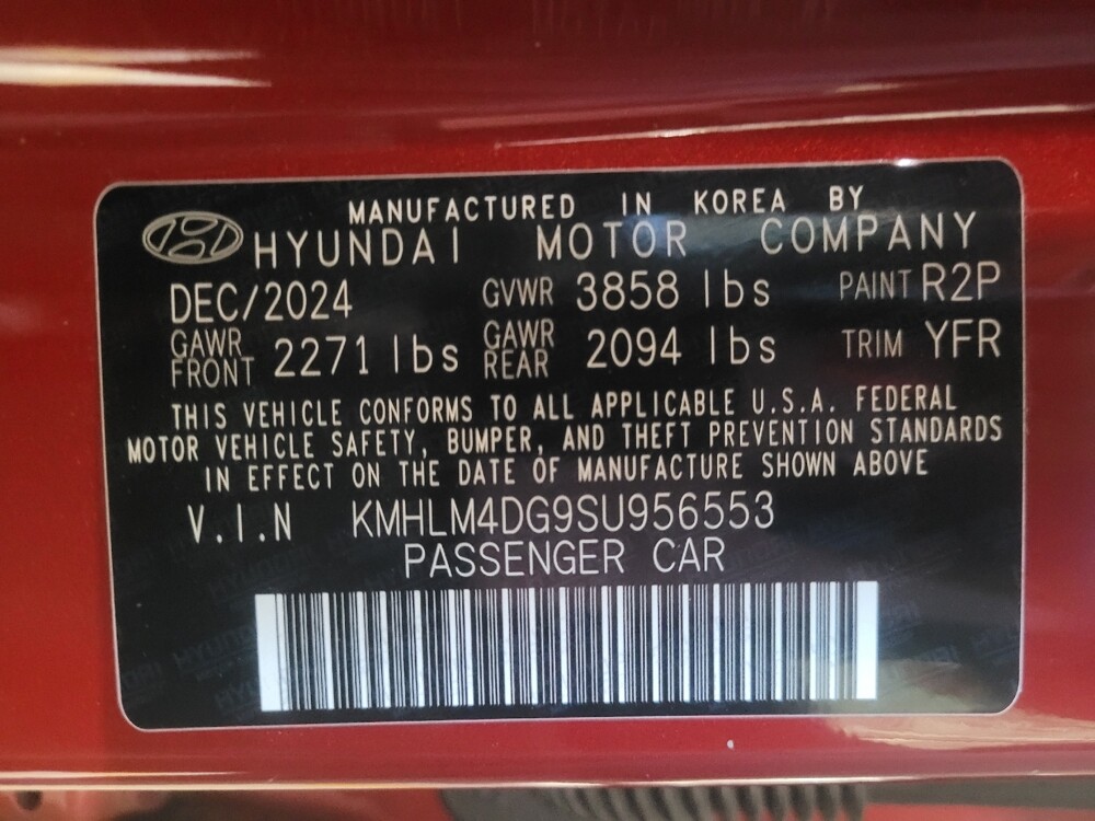 2025 Hyundai Elantra in Knoxville, TN 37923 - 18136417 33