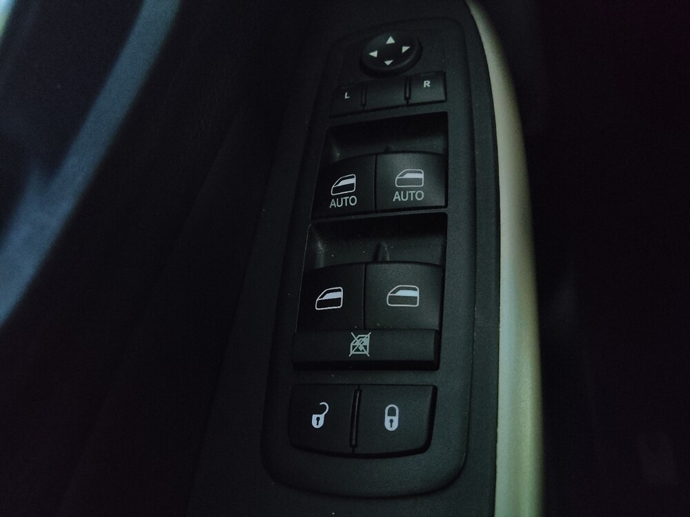 2018 Jeep Cherokee in Union City, GA 30291 - 18136418 27
