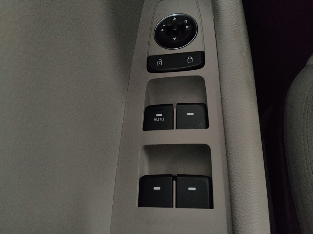 2017 Hyundai Sonata in Pelham, AL 35124 - 18136420 27