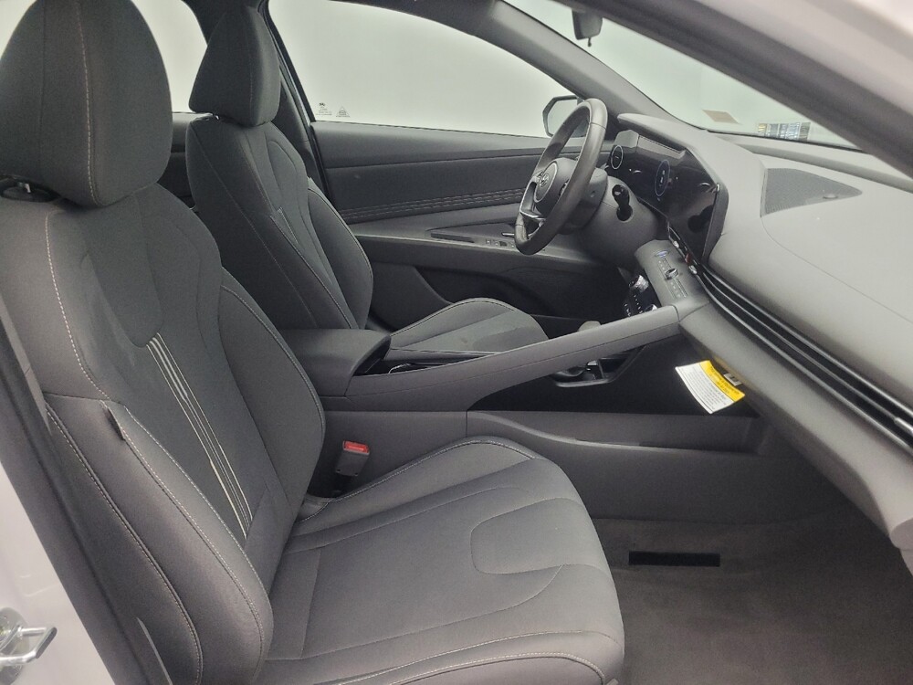 2023 Hyundai Elantra in Knoxville, TN 37923 - 18136424 21