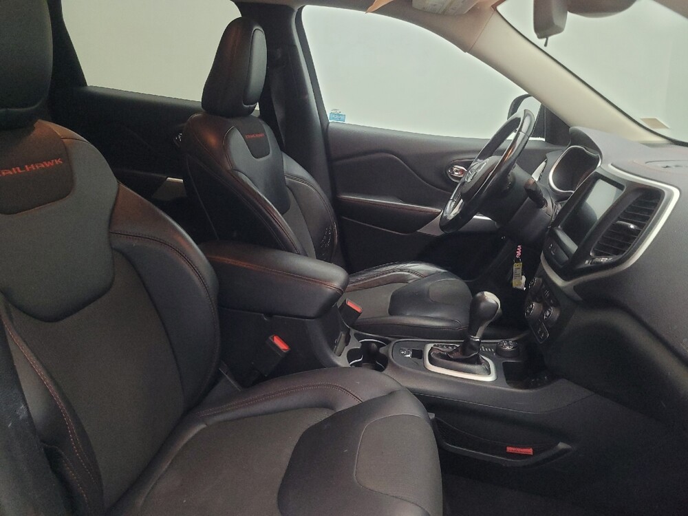 2018 Jeep Cherokee in Stone Mountain, GA 30083 - 18136427 21