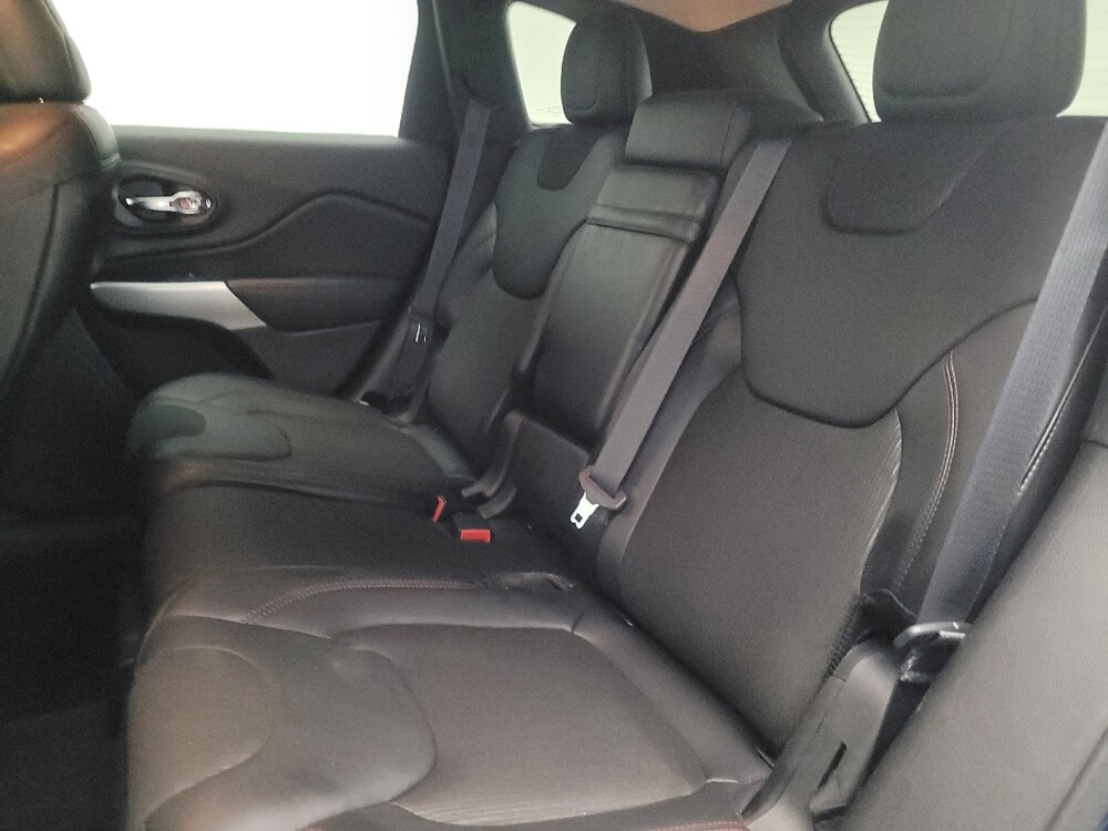 2018 Jeep Cherokee in Stone Mountain, GA 30083 - 18136427 18