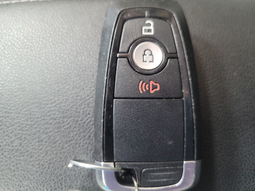 2022 Ford Escape in Knoxville, TN 37923 - 18136429 32