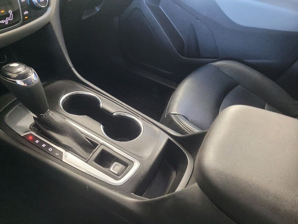2020 Chevrolet Equinox in Union City, GA 30291 - 18136433 26