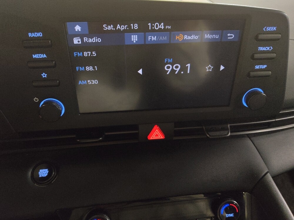 2025 Hyundai Elantra in Oklahoma City, OK 73139 - 18136443 25