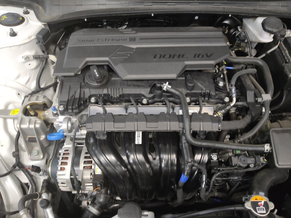 2025 Hyundai Elantra in Oklahoma City, OK 73139 - 18136443 30