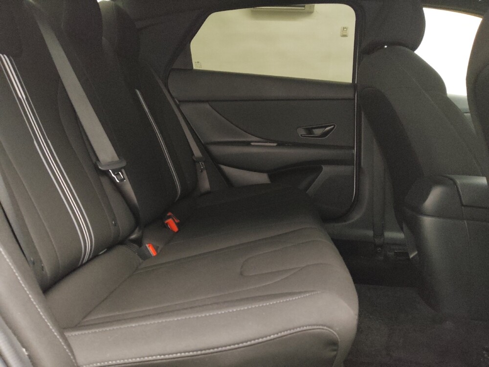 2025 Hyundai Elantra in Oklahoma City, OK 73139 - 18136443 19