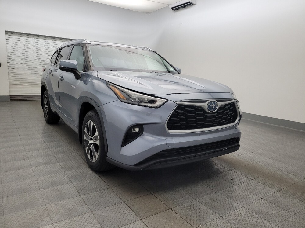 2020 Toyota Highlander in Chandler, AZ 85225 - 18136444 13