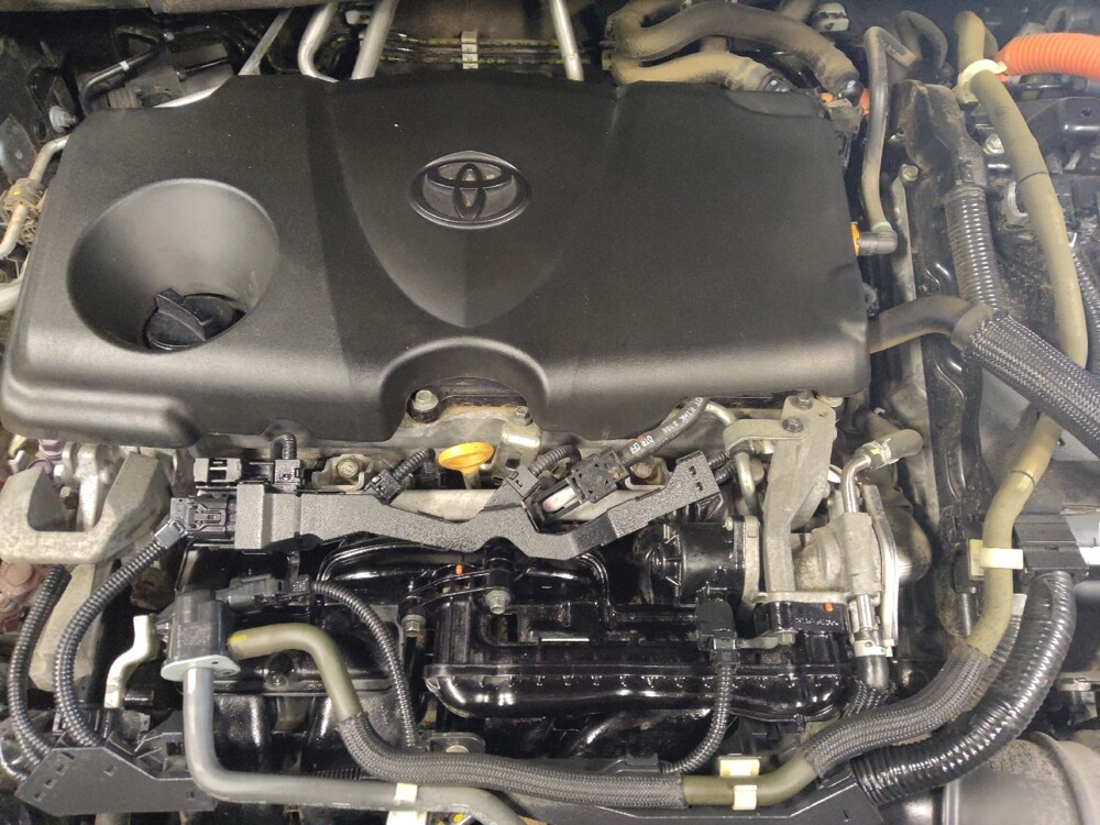 2020 Toyota Highlander in Chandler, AZ 85225 - 18136444 30