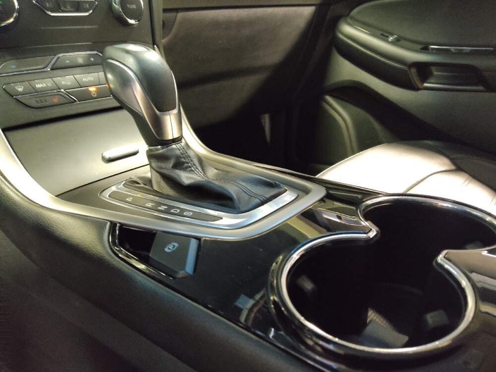 2016 Ford Edge in Tucson, AZ 85705 - 18136446 26