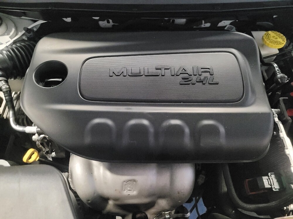 2019 Jeep Cherokee in Phoenix, AZ 85015 - 18136450 30