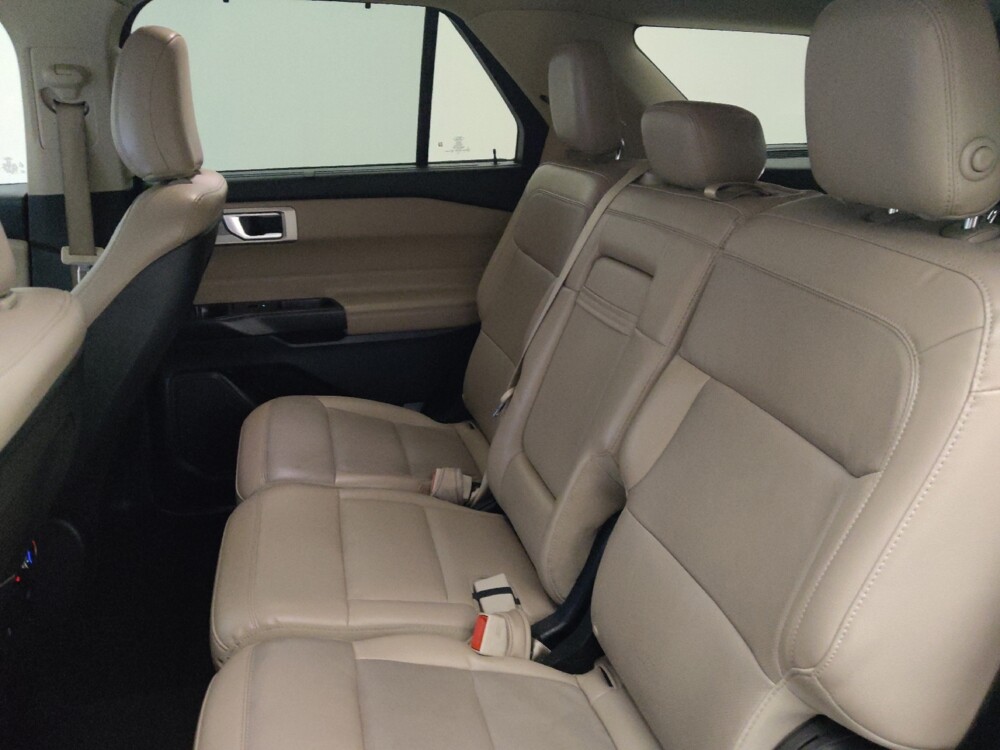 2020 Ford Explorer in Chandler, AZ 85225 - 18136451 18