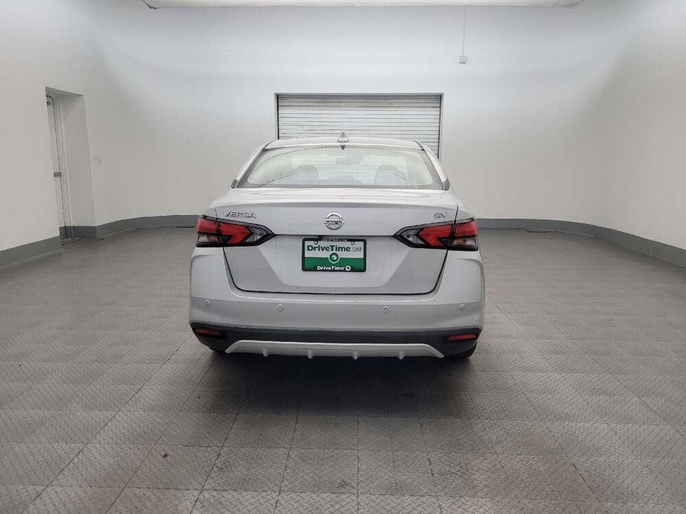 2021 Nissan Versa in Glendale, AZ 85301 - 18136457 7