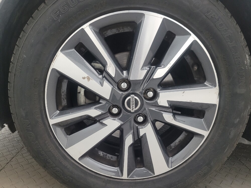 2021 Nissan Versa in Glendale, AZ 85301 - 18136457 31